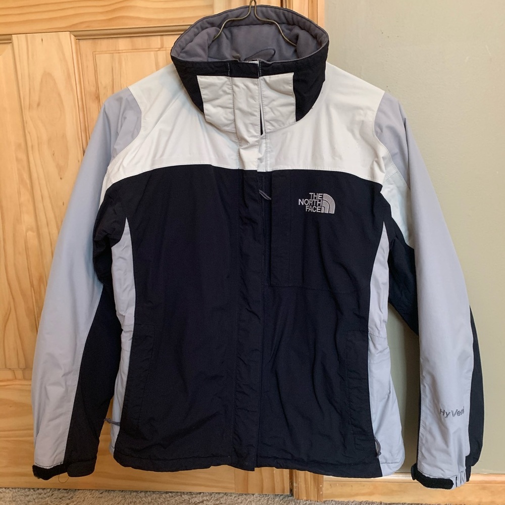 COPY - North face HyVent jacket. - Picture 1 of 4